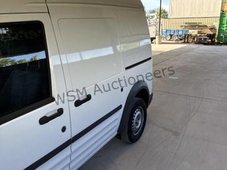 2012-ford-transit-connect-image-5