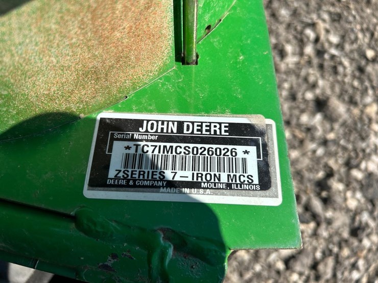 john-deere-7-image-5