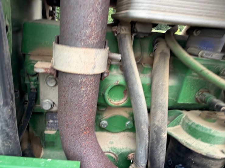 2004-john-deere-6420-image-59