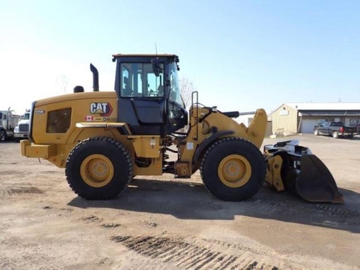 2023-caterpillar-926m-image-4