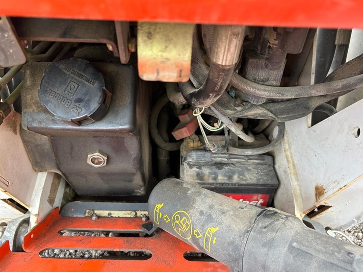 bobcat-mt52-image-16