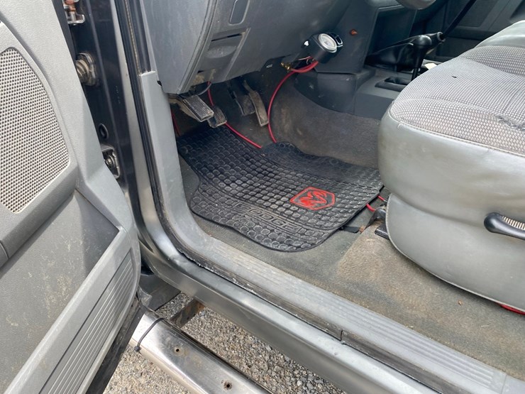 2008-dodge-2500-image-27
