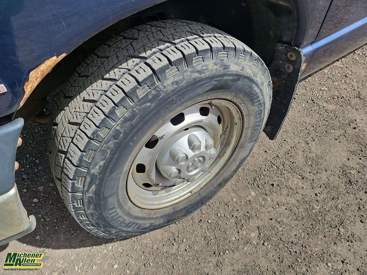 2004-dodge-ram-2500-image-13