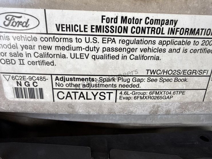 2006-ford-cargo-image-20