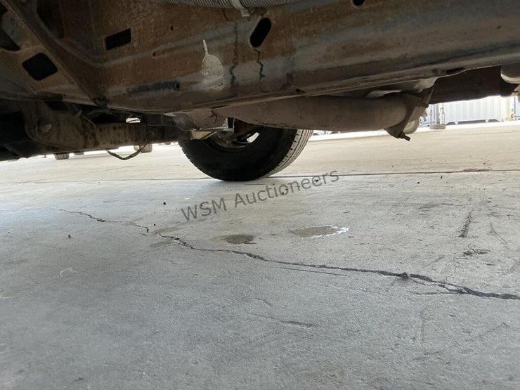 2013-chevrolet-express-2500-image-25