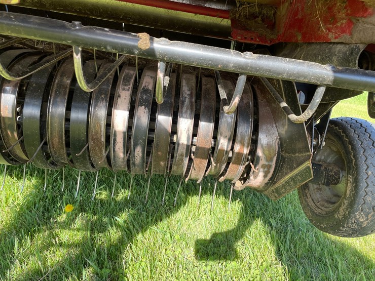 case-ih-rbx561-image-8