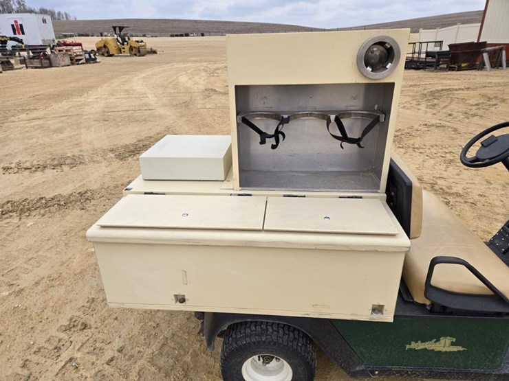 #511-•-19th-hole-golf-course-mobile-refreshment-center-image-4