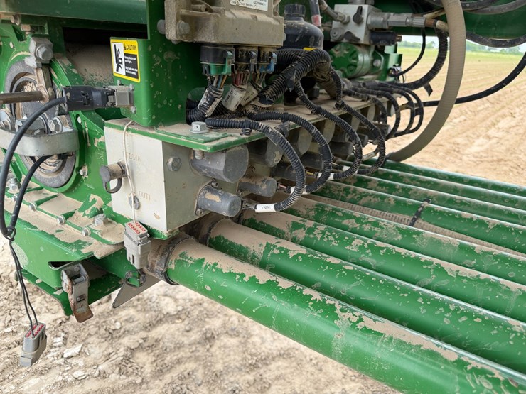john-deere-1890-image-104
