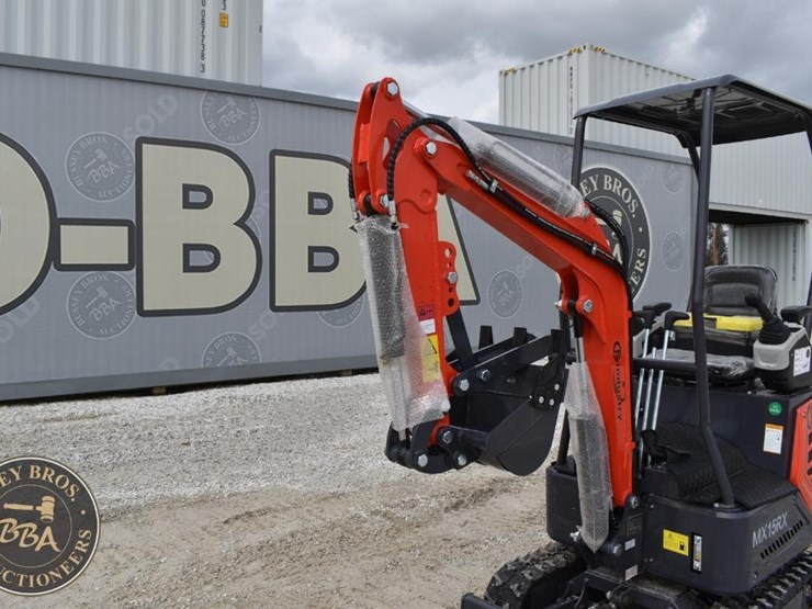 cfg-industrial-mini-excavator-43685-image-9