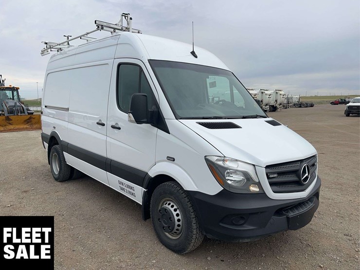 2018-mercedes-benz-sprinter-3500-xd-image-2