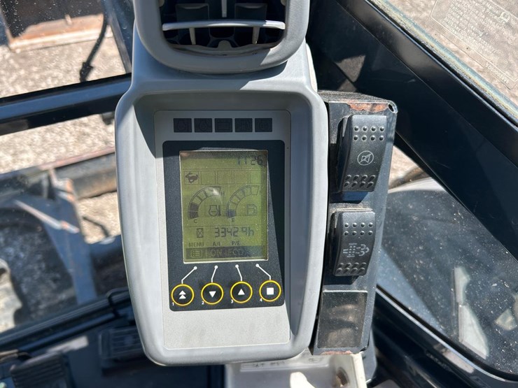 deere-50g-image-23