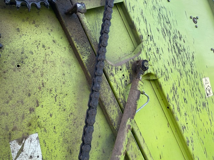 claas-rollant-66-image-19