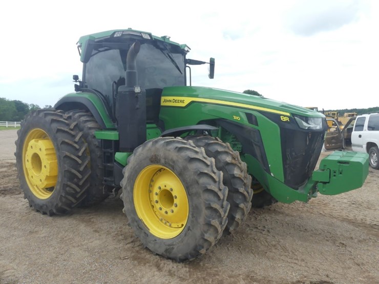 john-deere-8r-310-image-2