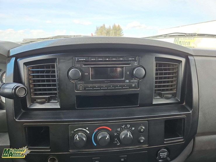 2008-dodge-ram-2500-image-30