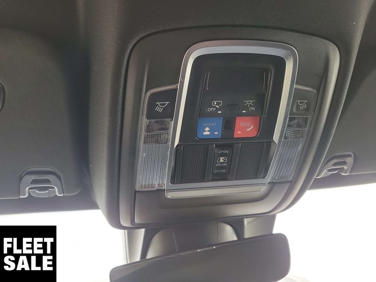 2022-dodge-1500-image-24