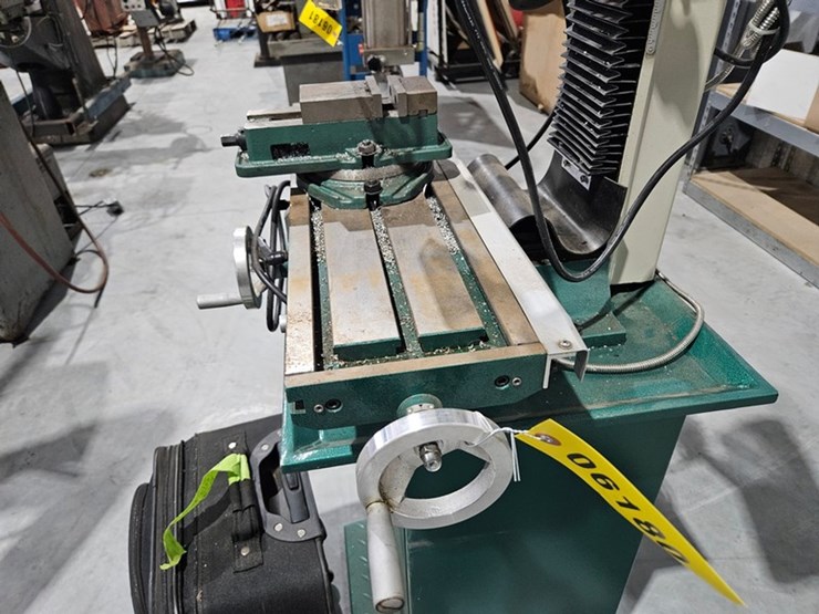 #6180-•-2018-grizzly-g0759-mill/drill-w/-stand-&-dro-image-17