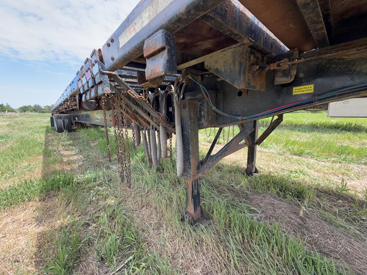 2015-precision-truss-extendable-trailer-image-17