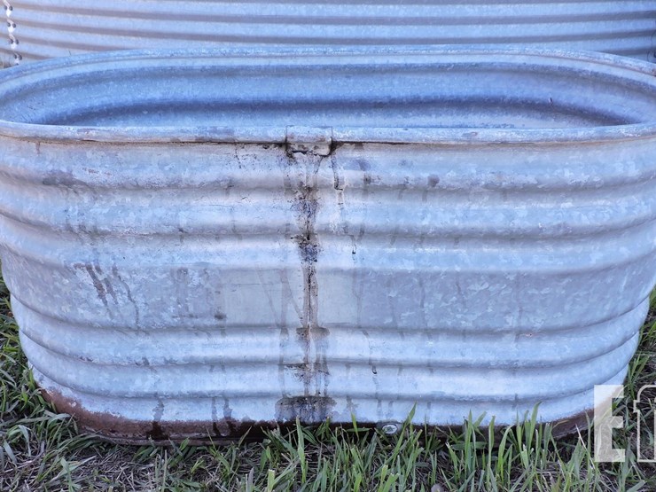 galvanized-stock-tank-image-1