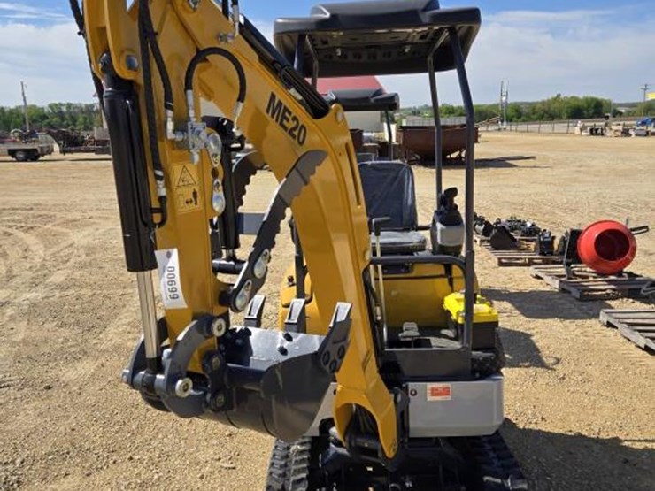 #699-•-new-sdlanch-me20-mini-excavator-image-3
