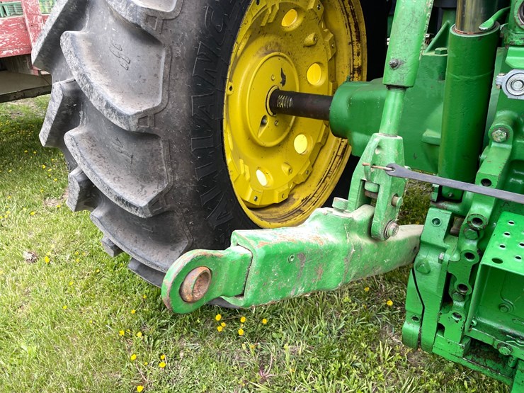 john-deere-7600-image-37