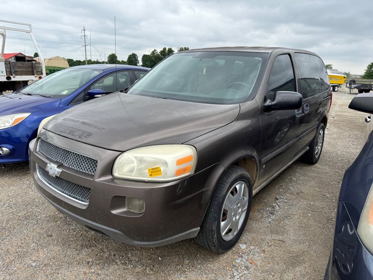 2008-chevrolet-uplander-image-1