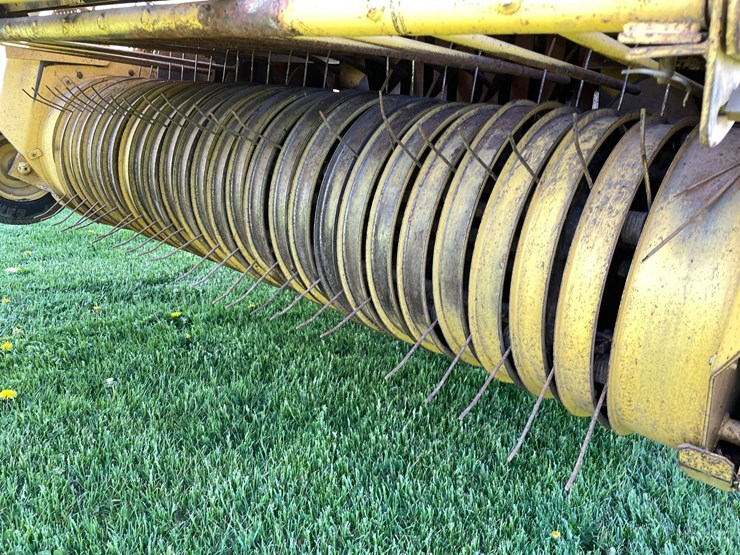 new-holland-d1000-image-33