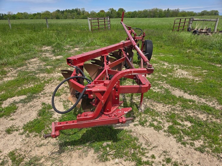 case-ih-540-image-2