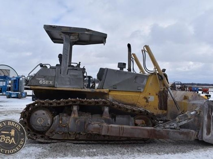 komatsu-d65ex-12-image-45