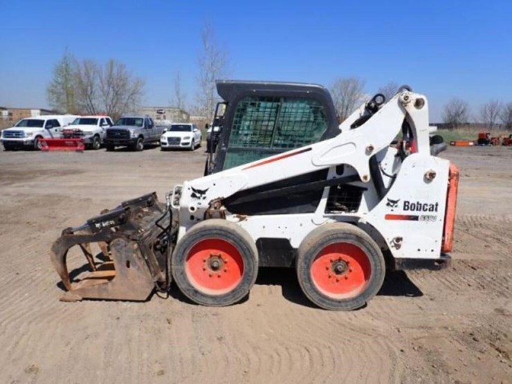2014-bobcat-s590-image-8