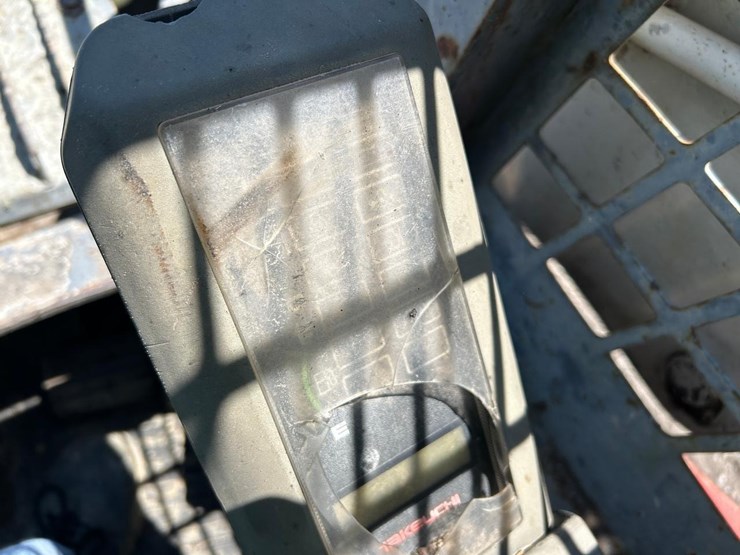takeuchi-tl230-image-22