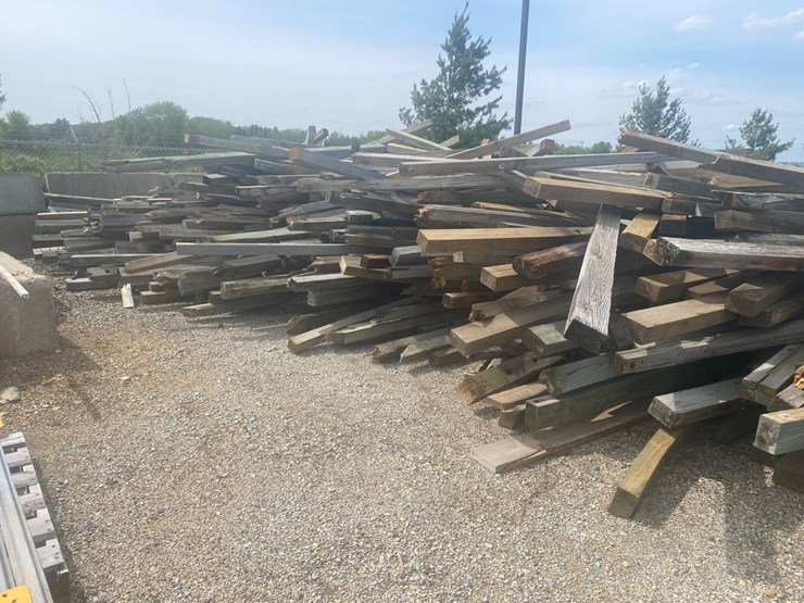 #10238-•-large-assortment-of-used-sign-posts-image-9
