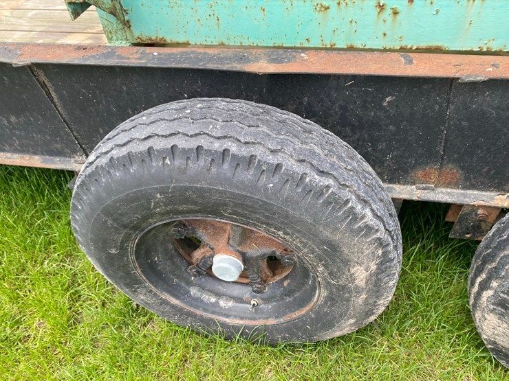 16’-tandem-axle-trailer-with-ramps-(-no-title)-image-18