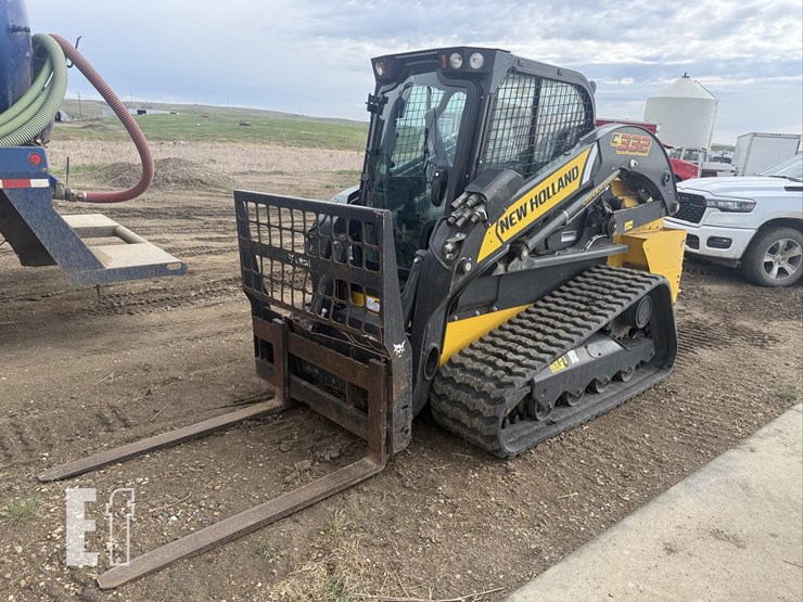 2021-new-holland-c332-image-1