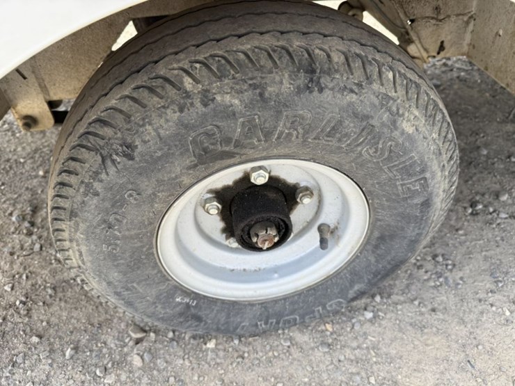 2019-taylor-dunn-bigfoot-electric-utility-cart-image-15