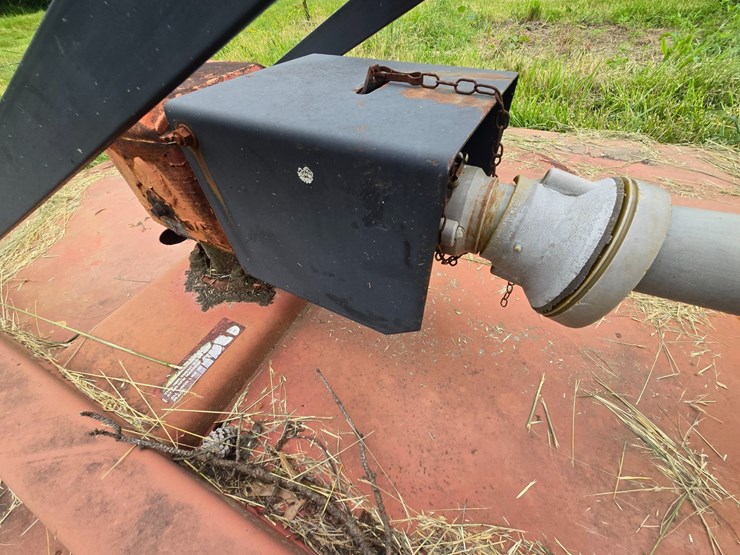 massey-ferguson-175-image-50