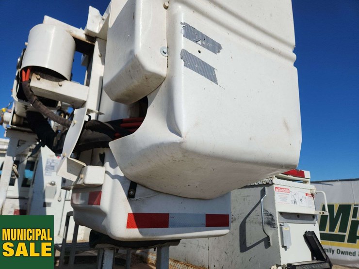 international-durastar-4300-image-52