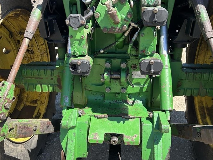 1990-john-deere-4755-image-25