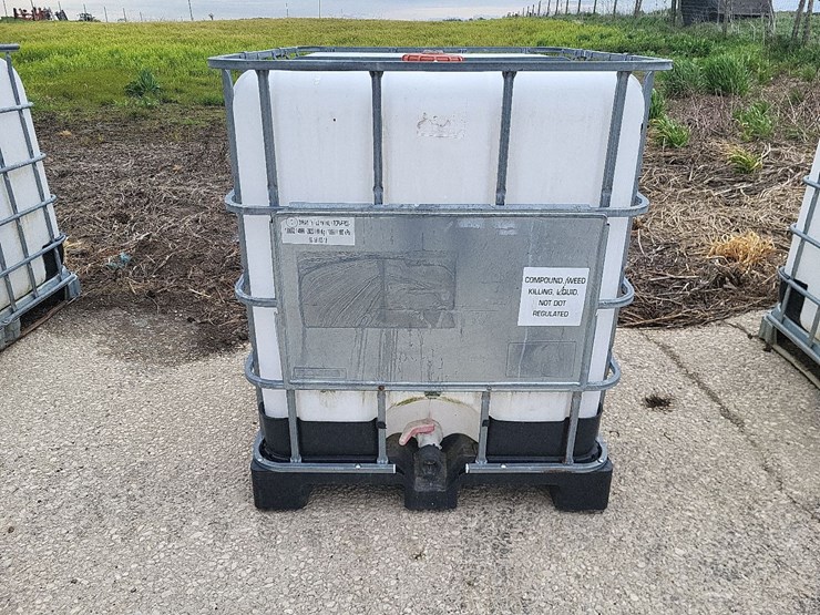 tote-w/valve---tag-#1240-image-4