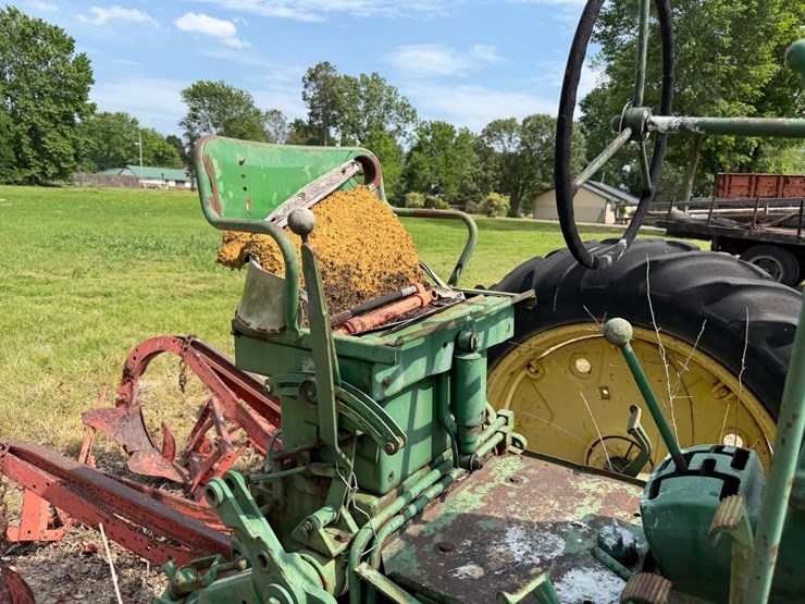 1957-john-deere-620-image-36