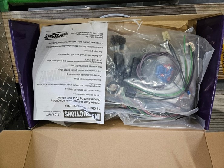 #6207-•-speedway-12-circuit-wiring-harness-image-2