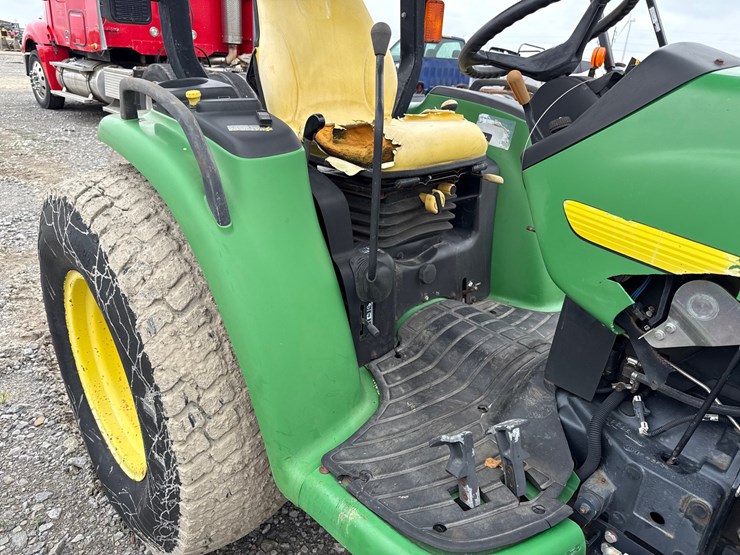 john-deere-4310-image-21