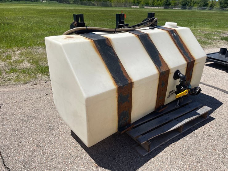 #8763-•-varitech-industries-poly-brine-tank-image-3