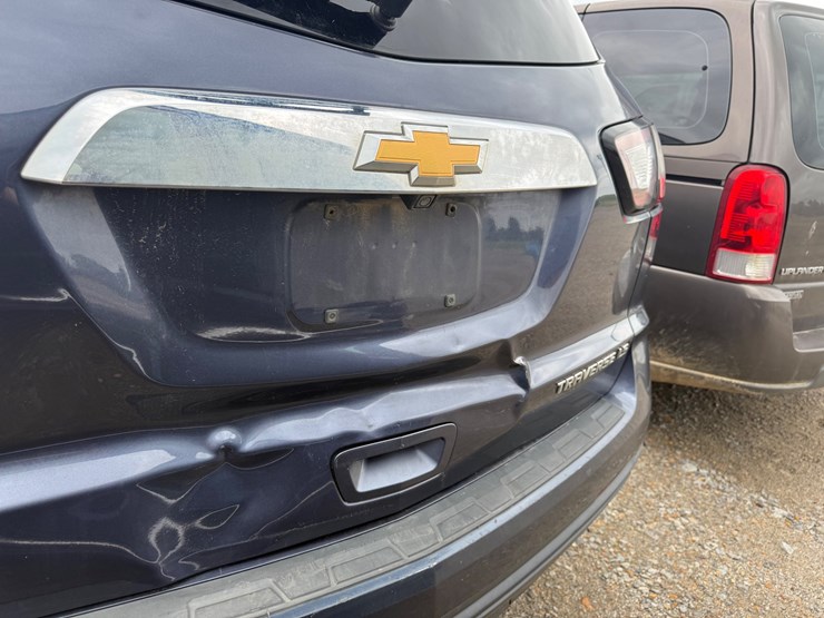 2013-chevrolet-traverse-image-9