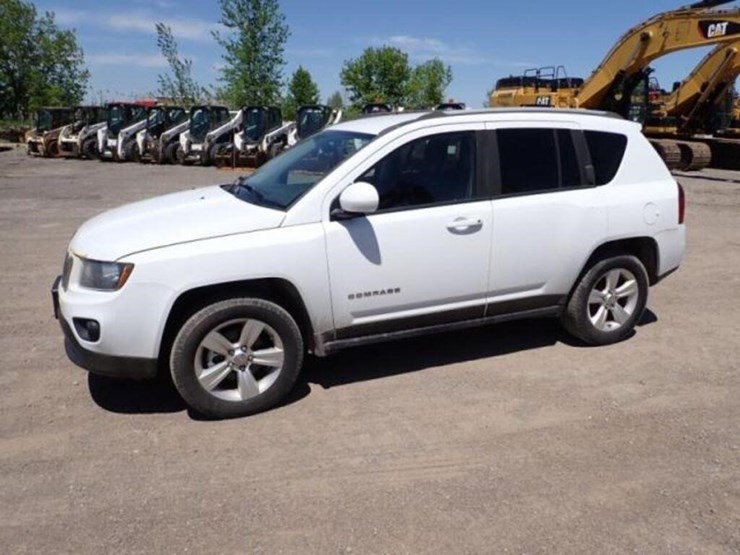 2016-jeep-compass-image-1