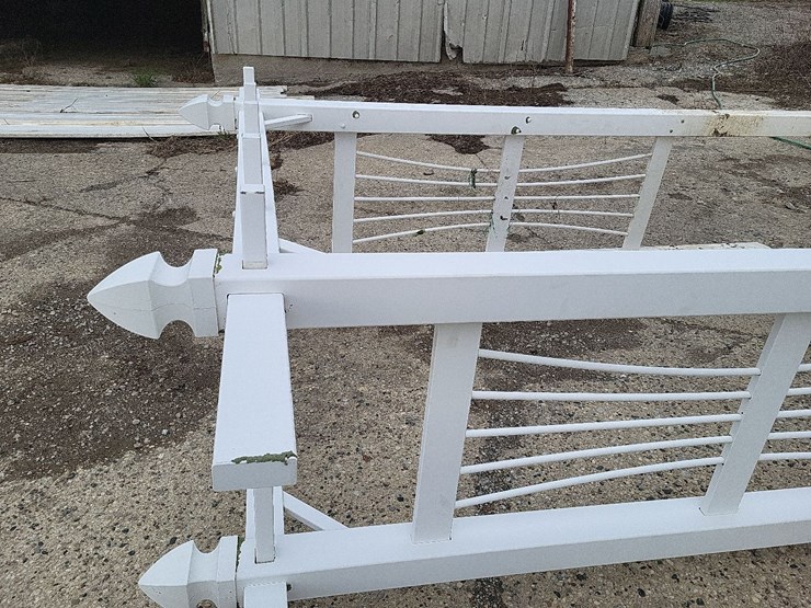 pvc-white-arbor-image-13