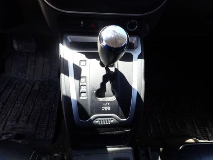 2016-jeep-compass-image-17