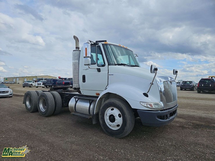 2012-international-transtar-8600-image-2