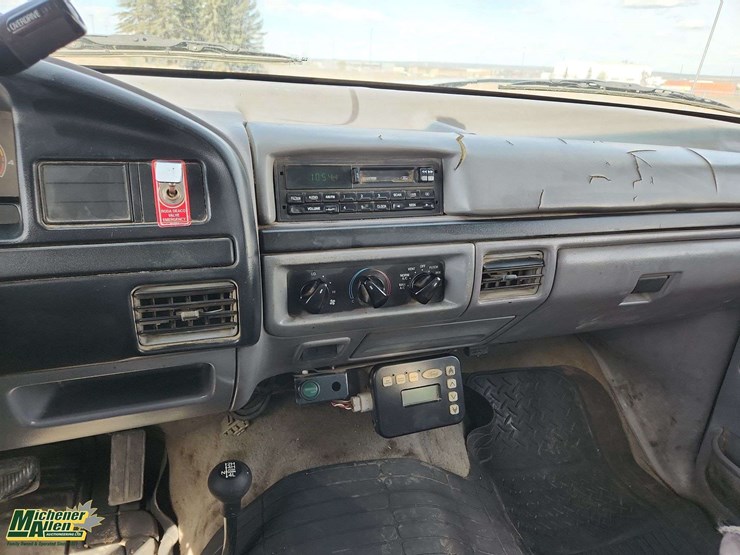 1997-ford-f350-image-13