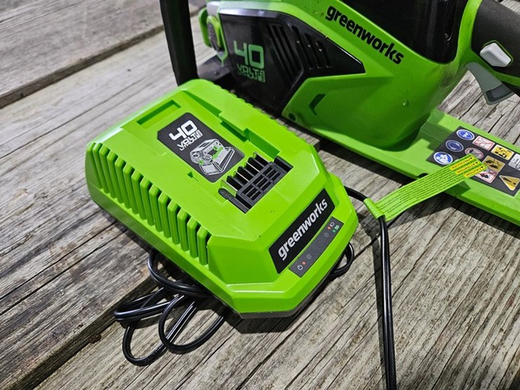 #6244-•-greenworks-40v-chainsaw-image-8