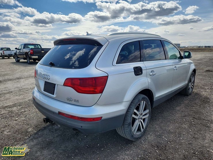 2007-audi-q7-image-4